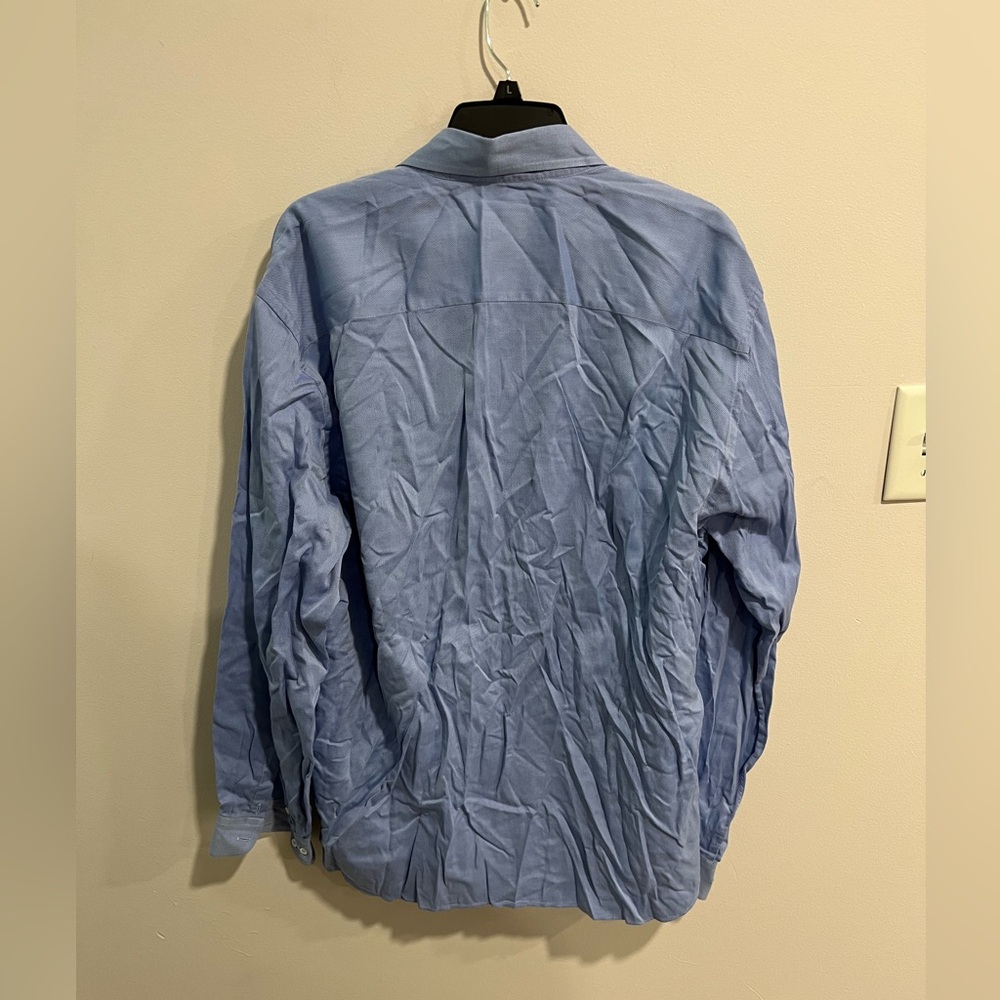 Giorgio Armani Men’s Button Up Dress Shirt - Picture 2 of 4